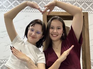 AccaAndPeggy's Join live cam shows Profile Image